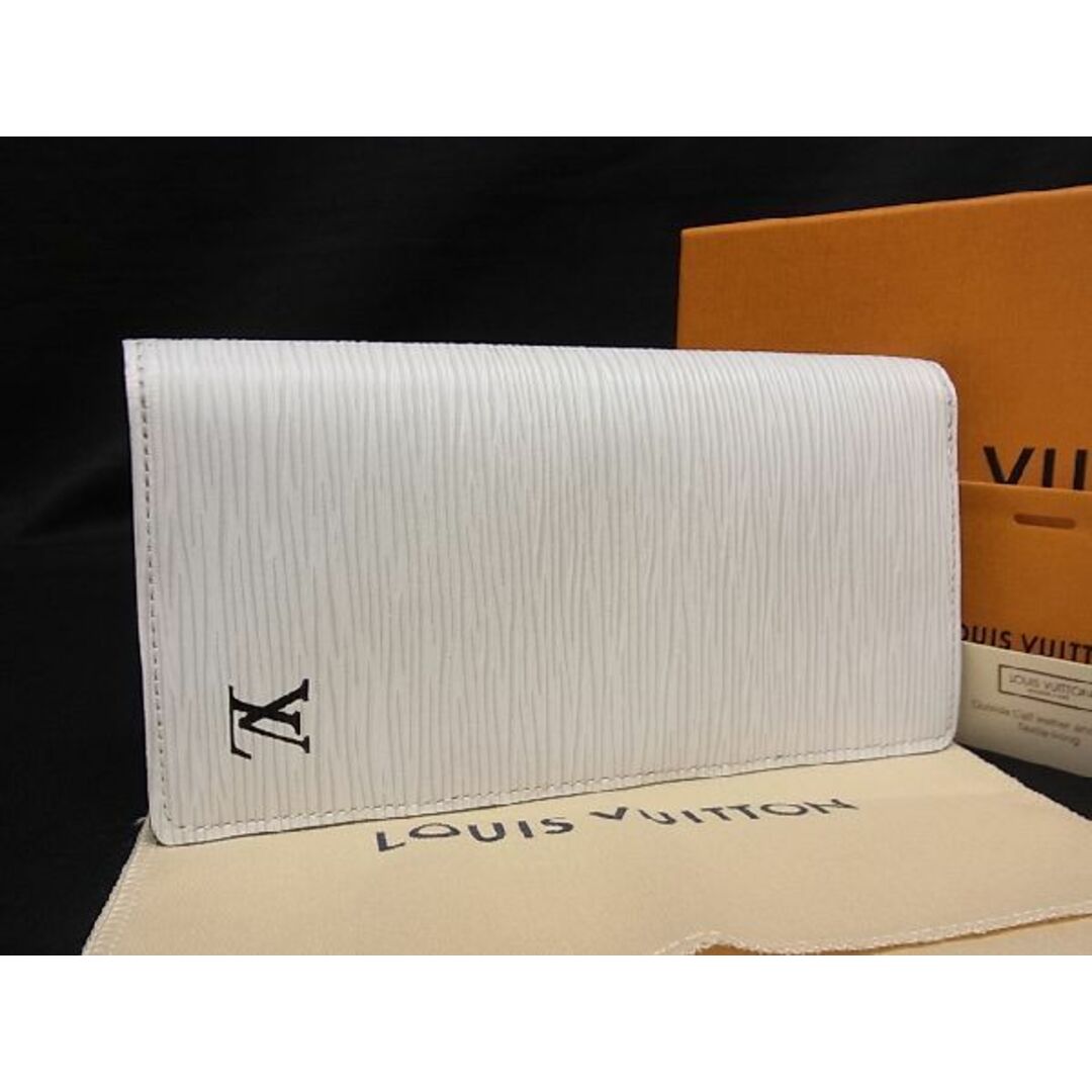 ■極美品■ LOUIS VUITTON ルイヴィトン M80772 エピ ポルトフォイユブラザ 二つ折り 長財布 ウォレット 小銭入れ ホワイト系 AJ5099ｍz