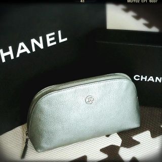 シャネル(CHANEL)の再値下げ！！CHANEL★シルバーポーチ(ポーチ)