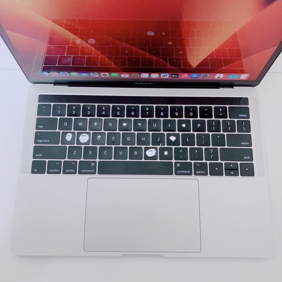 【美品】MacBook Pro 爆速SSD512GB メモリ16GBパソコンPC