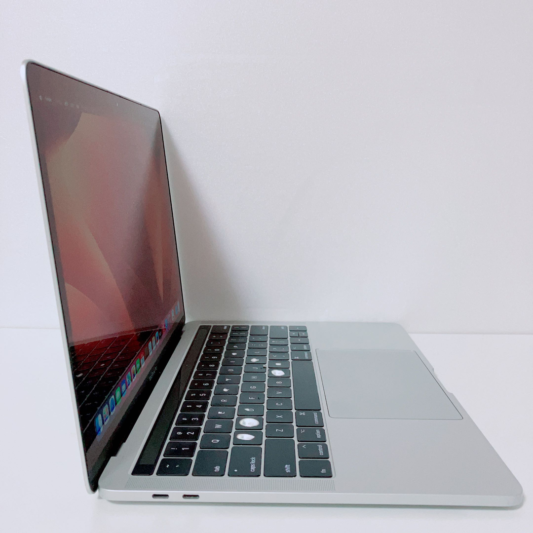 【美品】MacBook Pro 爆速SSD512GB メモリ16GBパソコンPC 3