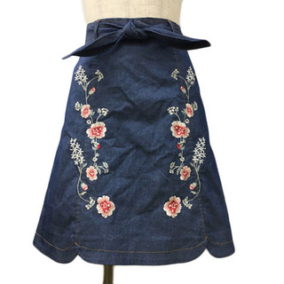 リランドチュール(Rirandture)のリランドチュール スカート 台形 ミニ デニム リボンベルト 刺繍 0 青 白(ミニスカート)