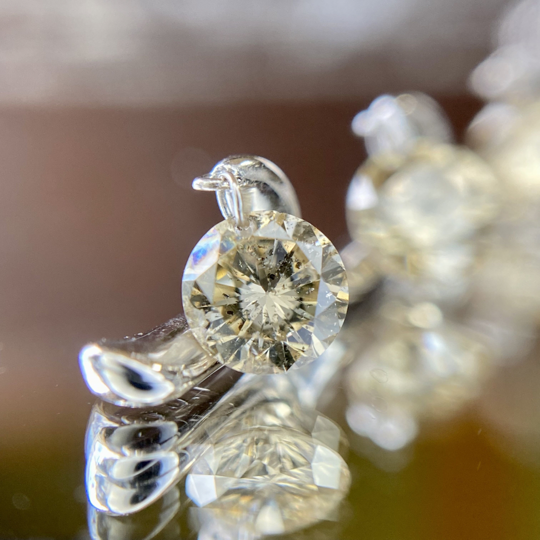 天然無処理 ダイヤモンド ネックレス 計1.00ct K18WG レディースのアクセサリー(ネックレス)の商品写真