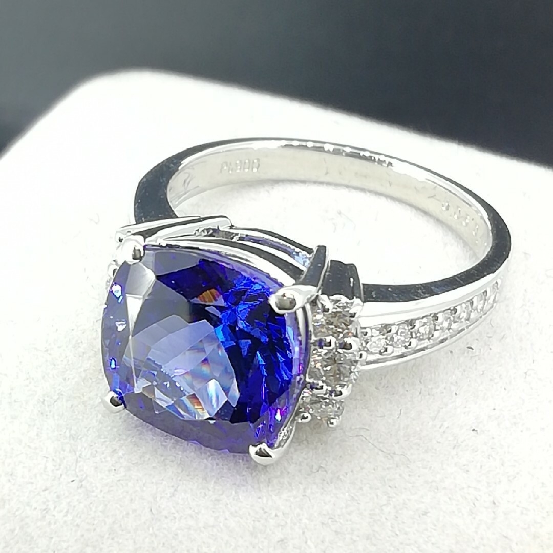 Pt900✨タンザナイト5.06ct✨ダイヤ0.40ct✨綺麗リング✨QVC商品 レディースのアクセサリー(リング(指輪))の商品写真