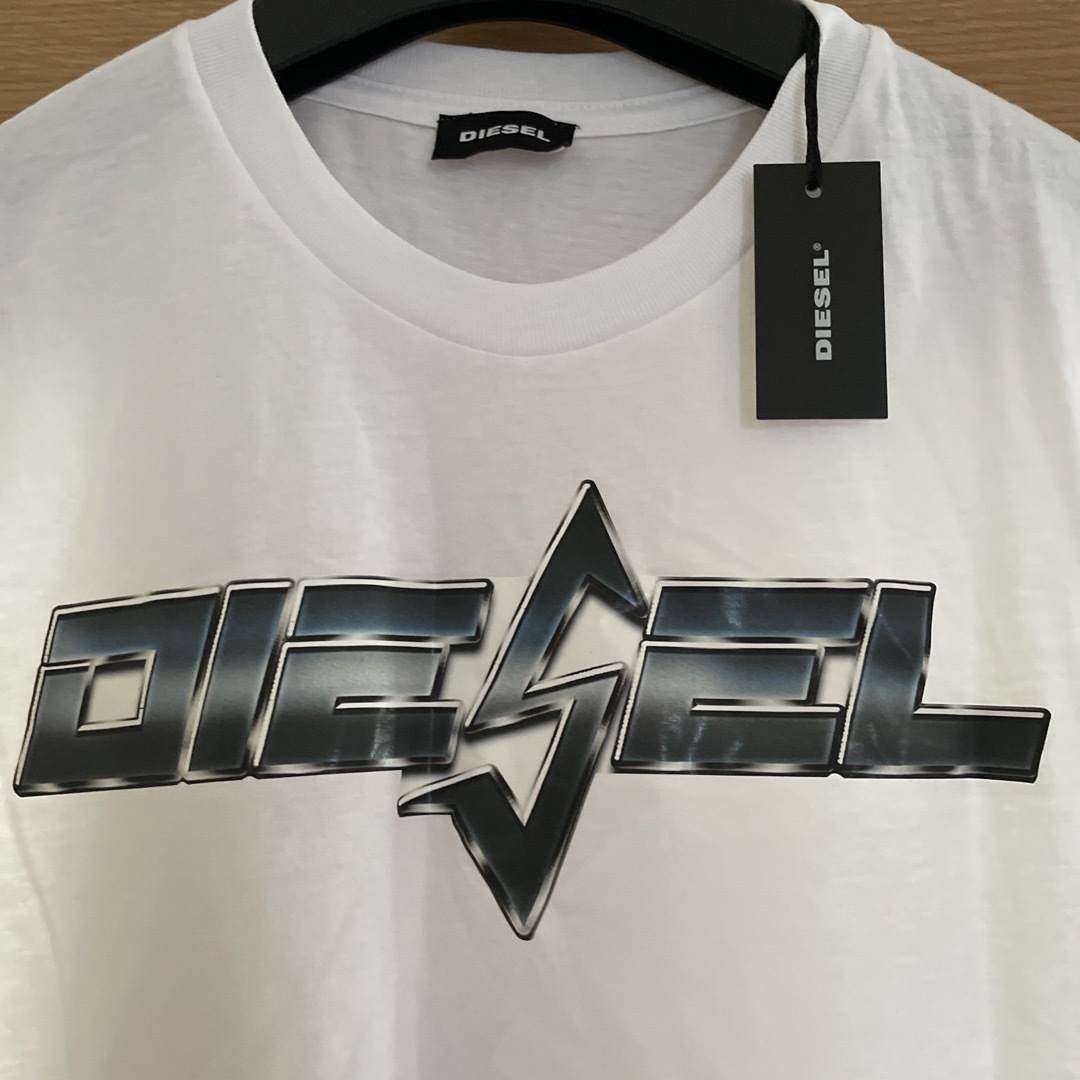 DIESEL(ディーゼル)のDIESEL Tシャツ レディースのトップス(Tシャツ(半袖/袖なし))の商品写真