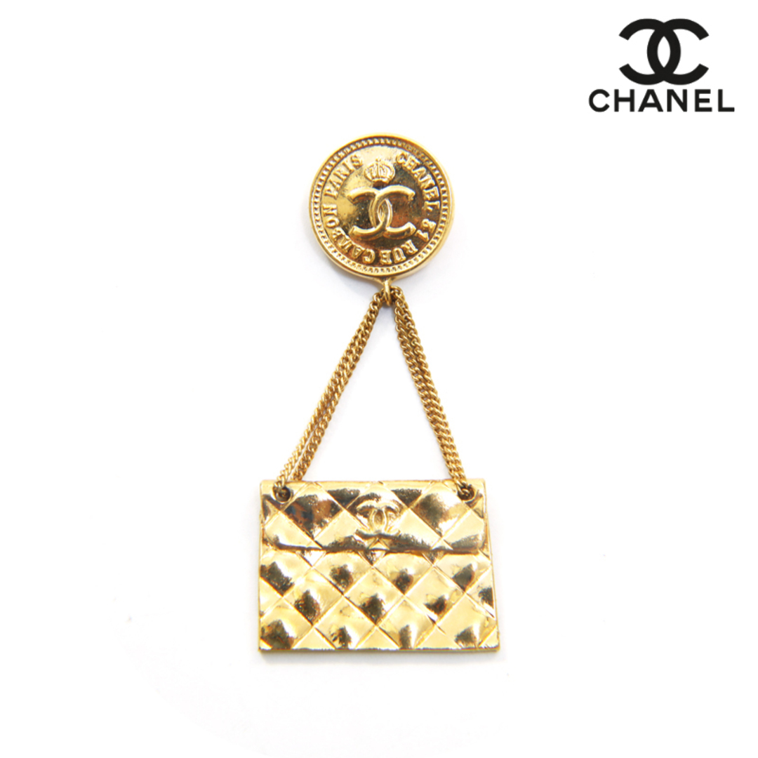 シャネル CHANEL バッグ メダルモチーフ ブローチ