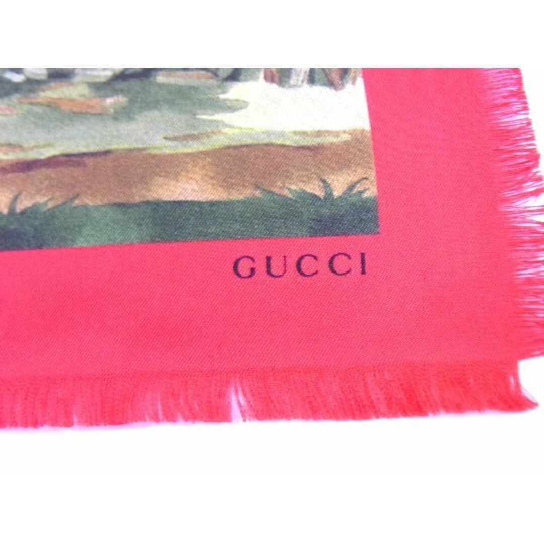 Gucci(グッチ)の■新品■未使用■ GUCCI グッチ GG柄 シルク100% フラワー バード 大判 スカーフ ストール ショール ブラウン系×レッド系 AJ3469yZ メンズのファッション小物(その他)の商品写真