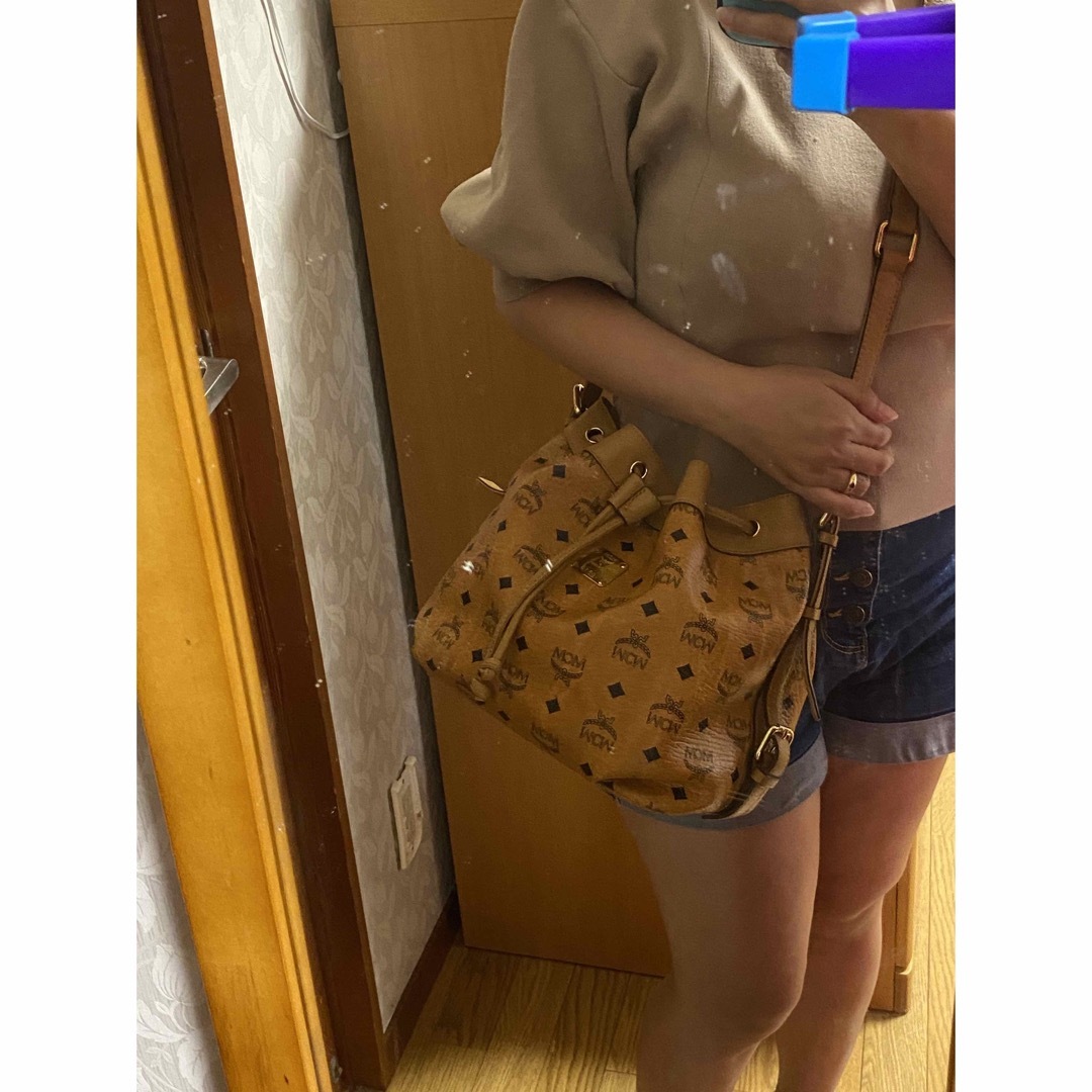 MCM(エムシーエム)のMcm カバン レディースのバッグ(ショルダーバッグ)の商品写真