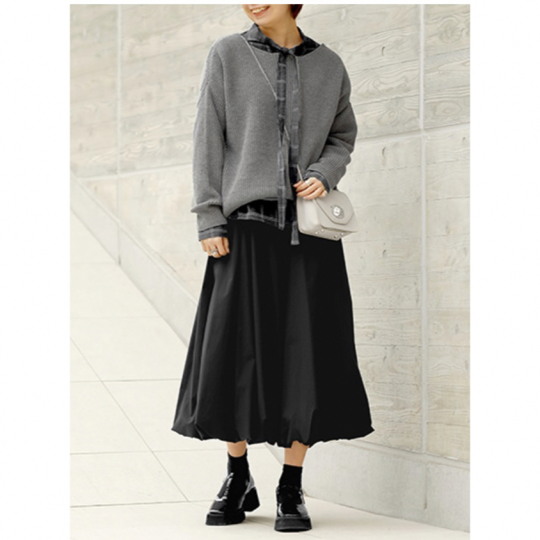 【サイト完売品】STYLE DELI ハリ感生地のバルーンスカート