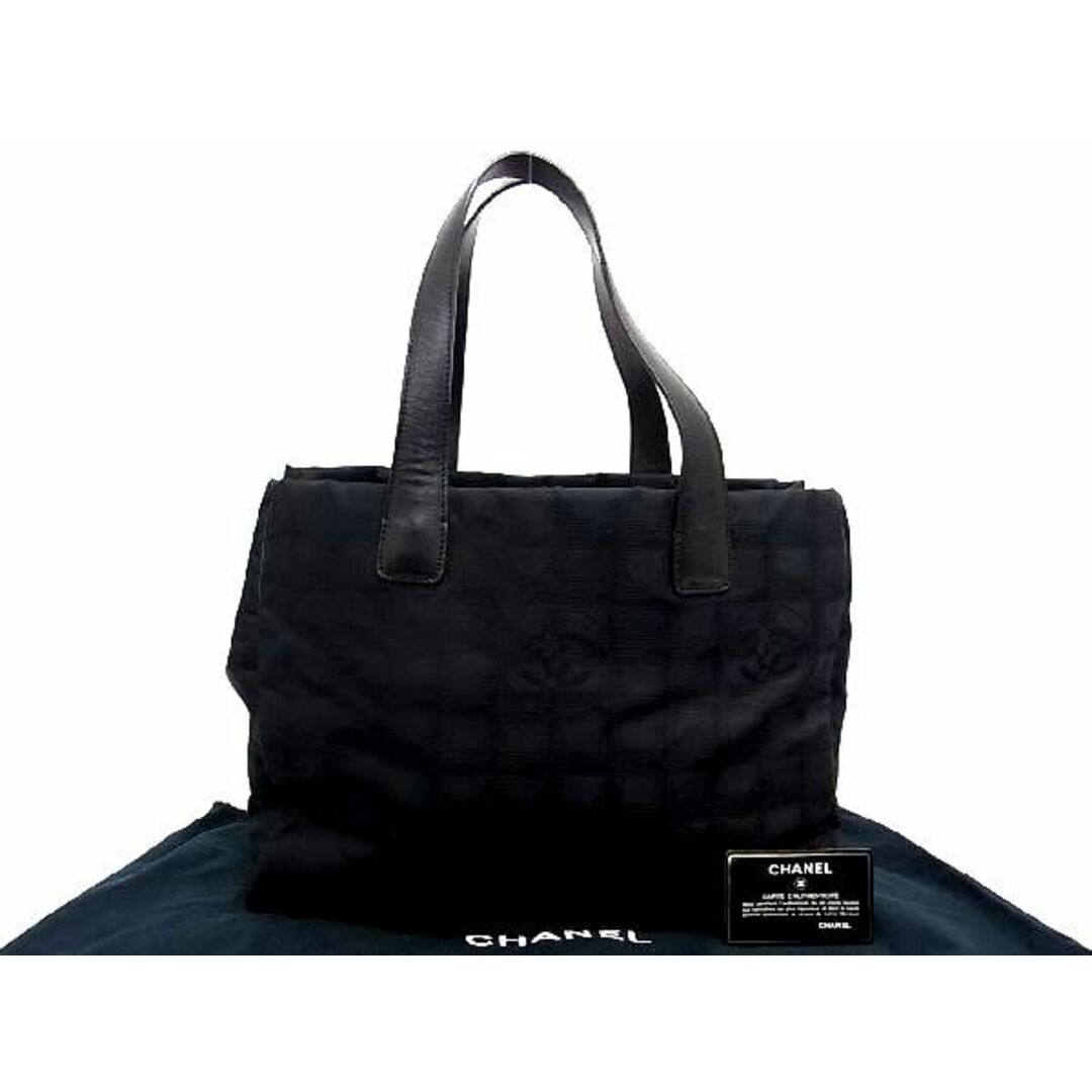 □極美品□ CHANEL シャネル ココマーク ニュートラベルライン