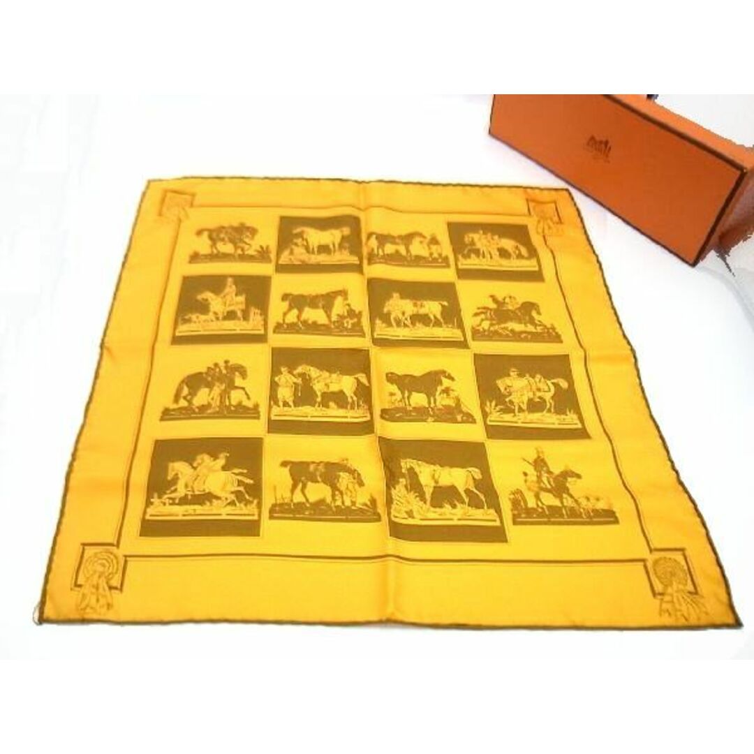 ■新品■未使用■ HERMES エルメス カレ40 プチカレ シルク100％ 馬 ホース ハンカチ スカーフ メンズ レディース イエロー系 AE7759ｱZ新品