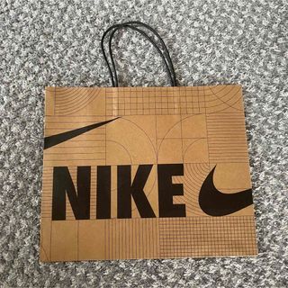 ナイキ(NIKE)のNIKE紙袋(ショップ袋)