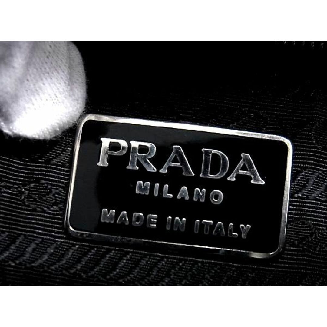 PRADA(プラダ)の■極美品■ PRADA プラダ ナイロンキャンバス プラスチックチェーン ショルダーバッグ 肩掛け レディース ブラック系 AM1994  レディースのバッグ(リュック/バックパック)の商品写真