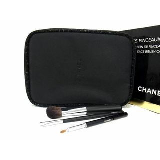 ■新品■未使用■ CHANEL シャネル ナイロン コスメポーチ メイクブラシセット レディース ブラック系 DA3426