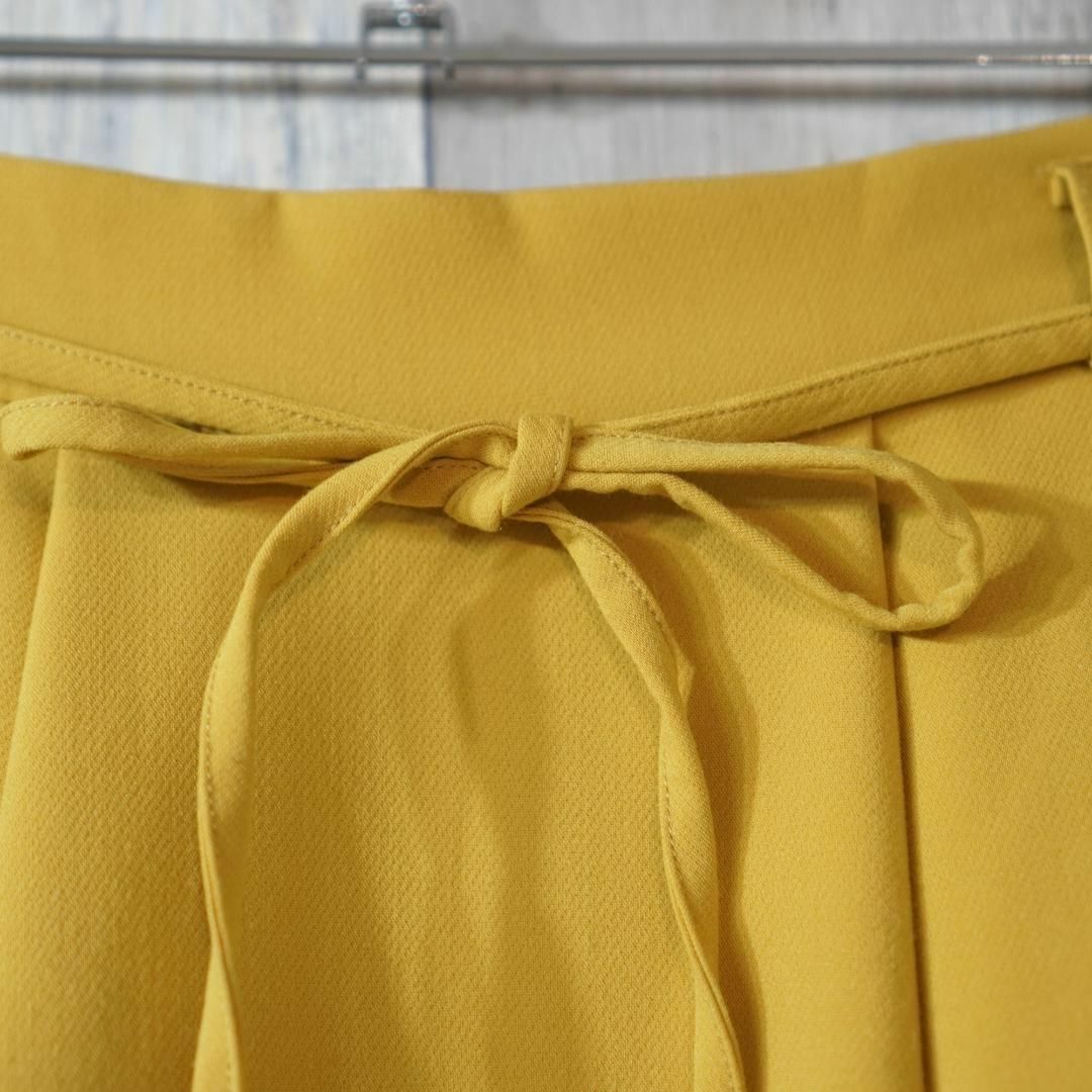 FILGRANDE ウエストリボン付きタックフレアロングスカート イエローM レディースのスカート(ロングスカート)の商品写真