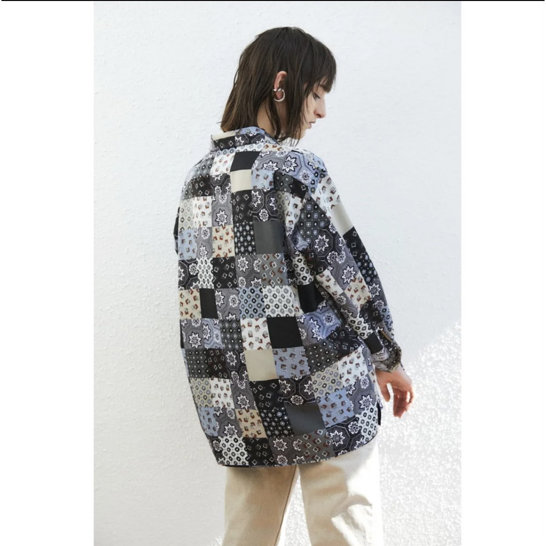 moussy(マウジー)のmoussy PATCHWORK PATTERN SHIRT レディースのトップス(シャツ/ブラウス(長袖/七分))の商品写真