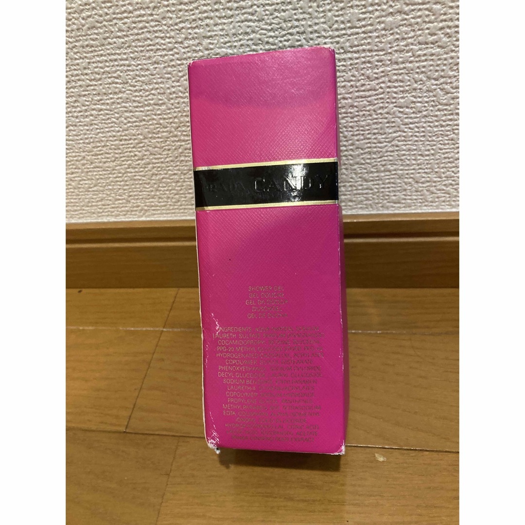 PRADA(プラダ)の【送料無料】プラダ シャワージェル キャンディ PRADA showergel  コスメ/美容のボディケア(ボディソープ/石鹸)の商品写真