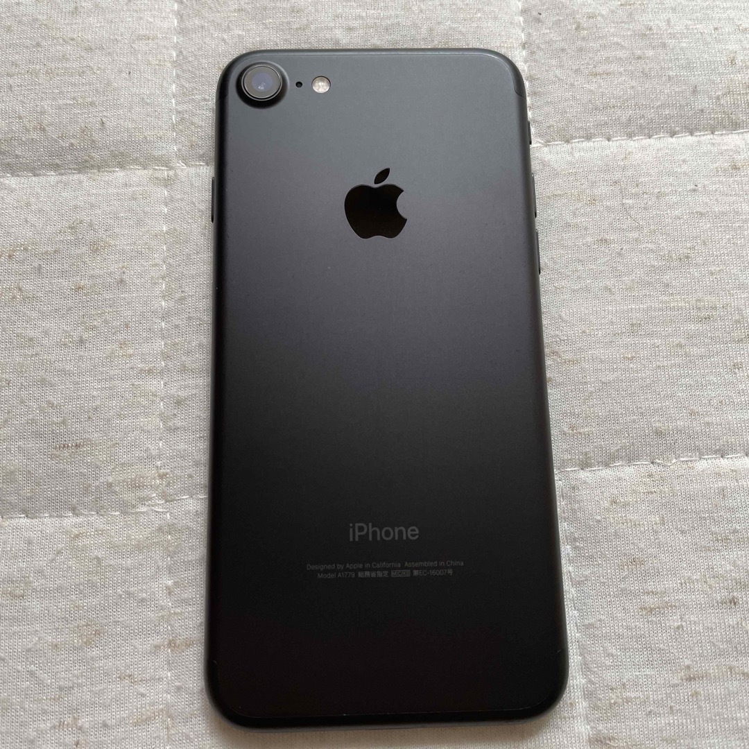 iPhone7 ブラック SIMフリー 128gb  バッテリー100% 1