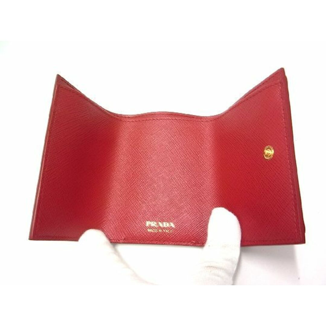 PRADA(プラダ)の■新品■未使用■ PRADA プラダ 1MH021 サフィアーノレザー コンパクト 三つ折り 財布 ウォレット 小銭入れ レディース レッド系 AM5161  レディースのファッション小物(財布)の商品写真