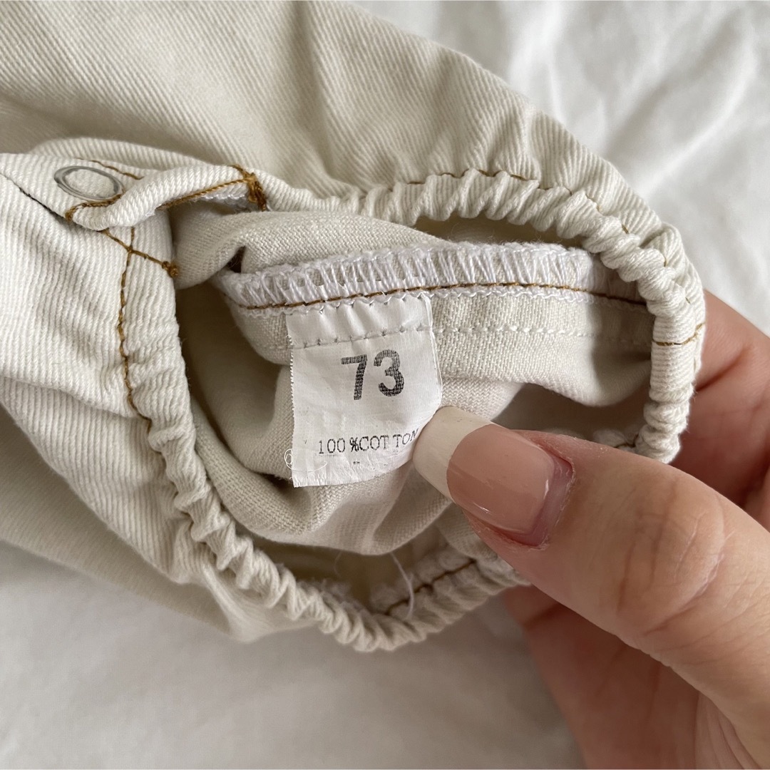 ホワイトデニムロンパース 73 キッズ/ベビー/マタニティのベビー服(~85cm)(ロンパース)の商品写真