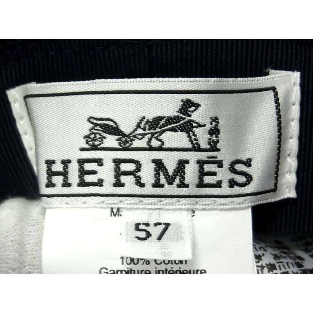 Hermes(エルメス)の■新品■未使用■ HERMES エルメス セリエ コットン100% バケットハット 帽子 表記サイズ 57 レディース メンズ ネイビー系 AN7615 レディースのファッション小物(その他)の商品写真