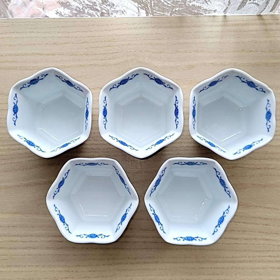 未使用 有田焼 清秀窯 六角 小鉢 5客 セット 深鉢 和食器 伝統 未使用 有田焼 清秀窯 六角 小鉢 5客 セット 深鉢 和食器 伝統