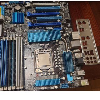 エイスース(ASUS)のマザーボード.cpu.メモリ(その他)