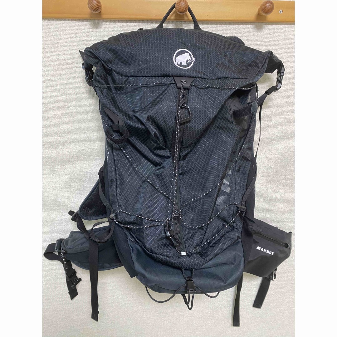 Mammut(マムート)の Mammut デュカン スパインDucan Spine  28-35L  スポーツ/アウトドアのアウトドア(登山用品)の商品写真