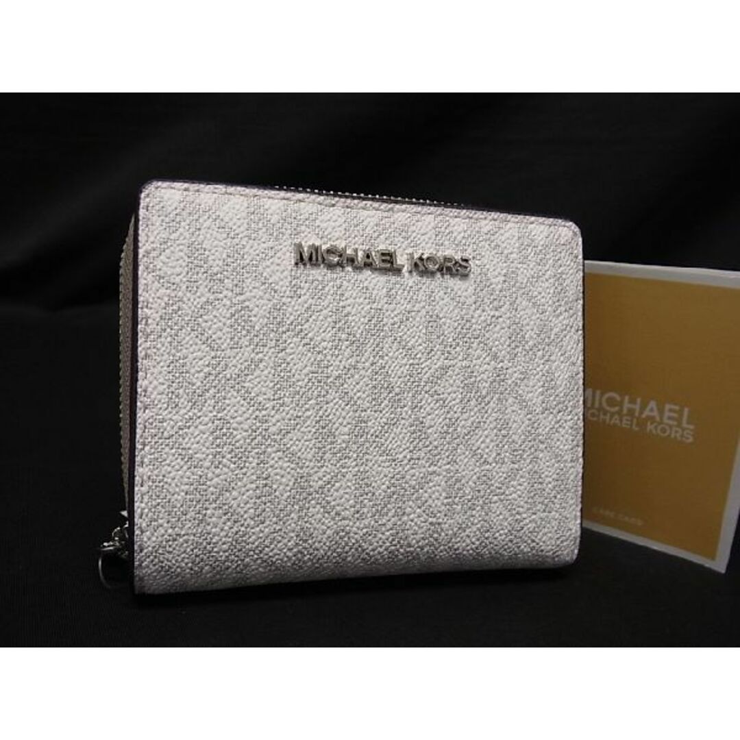 Michael Kors(マイケルコース)の■新品■未使用■ MICHAEL KORS マイケルコース MK柄 JET SET TRAVEL PVC 二つ折り 財布 ウォレット ホワイト系×グレー系 AN1343 レディースのファッション小物(その他)の商品写真