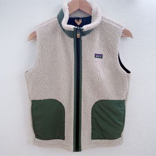 パタゴニア(patagonia)のパタゴニア  ボアベスト　キッズXLサイズ(ベスト/ジレ)