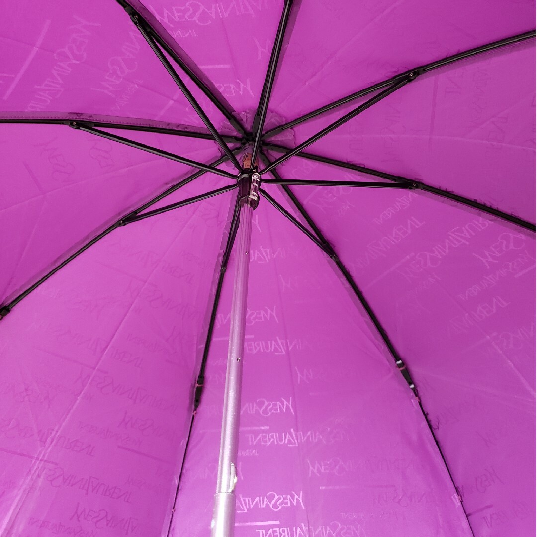 Yves Saint Laurent(イヴサンローラン)の*美品　イヴサンローラン　折り畳み式　雨傘　パープル レディースのファッション小物(傘)の商品写真