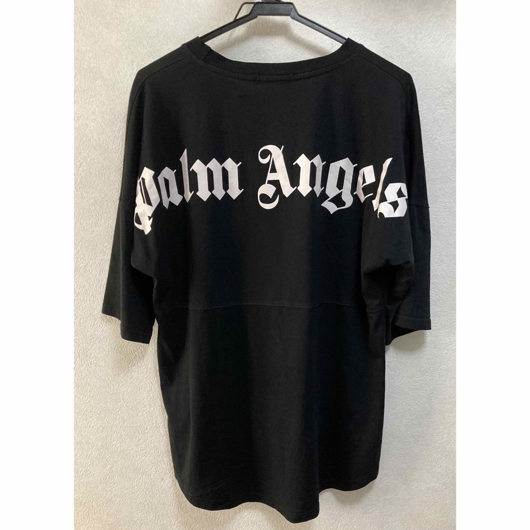 PALM ANGELS(パームエンジェルス)のパームエンジェルス Tシャツ バックロゴ ハイブランド 芸能人 シャツ メンズのトップス(Tシャツ/カットソー(半袖/袖なし))の商品写真