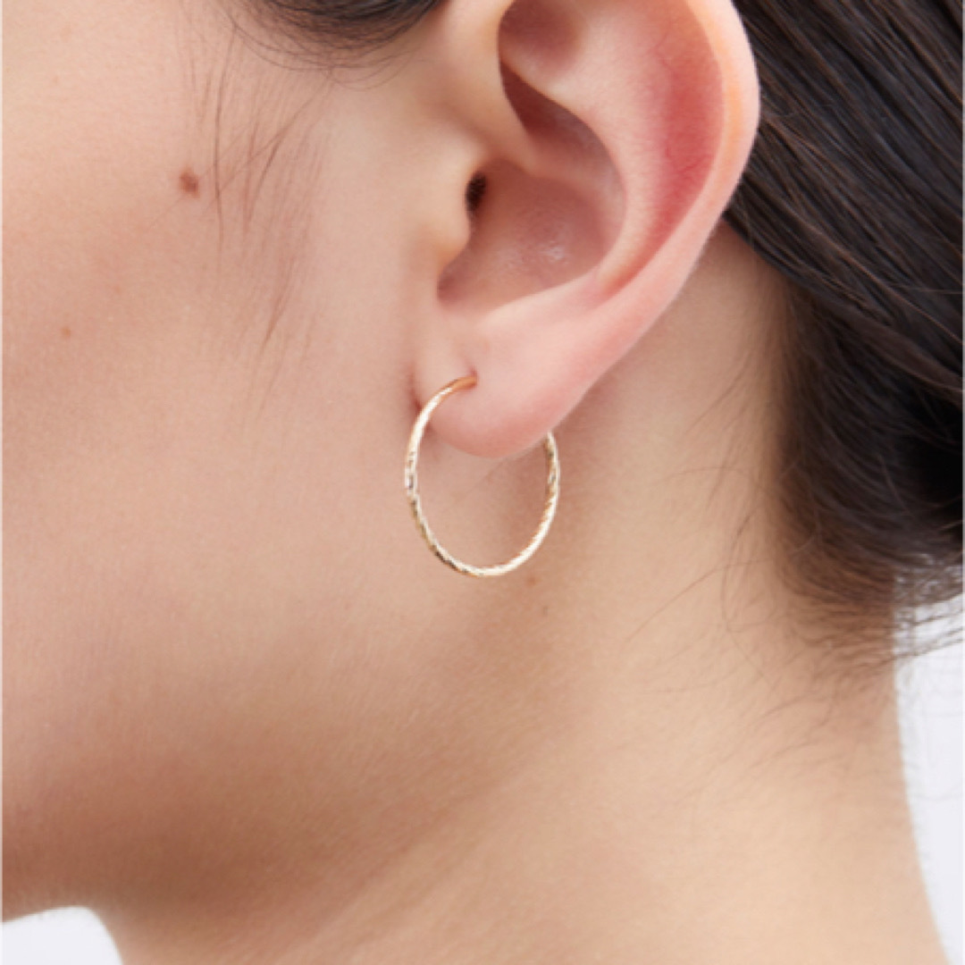 MARIA BLACK  HOOP ピアス