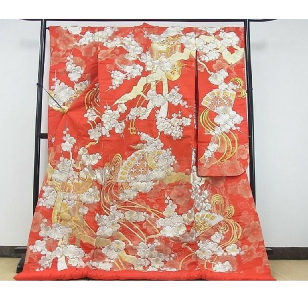 美品　豪華刺繍　色打掛　花嫁　婚礼　ブライダル　枝梅御所車文　金銀糸