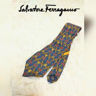 サルヴァトーレフェラガモ(Salvatore Ferragamo)のサルバトーレフェラガモ　ネクタイ　シルク100%　ネイビー　イタリア製(ネクタイ)