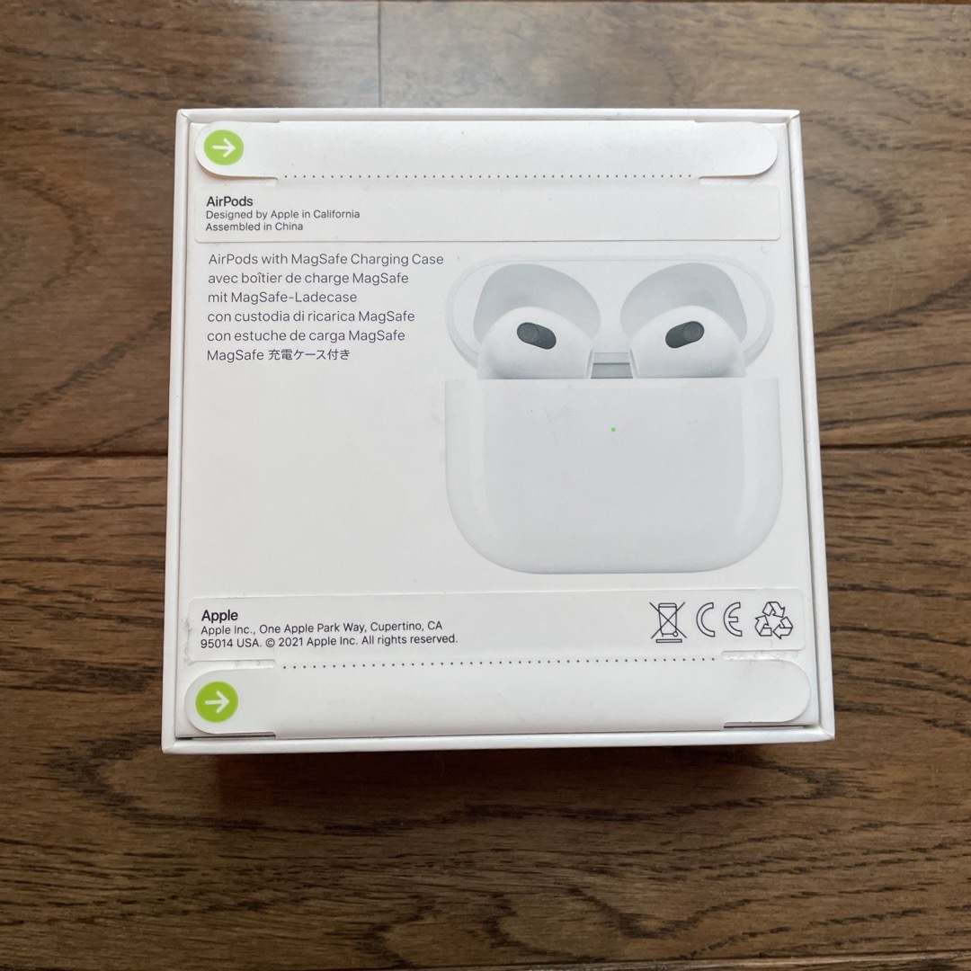 早い者勝ち　Apple Airpods (第3世代) MME73J/A