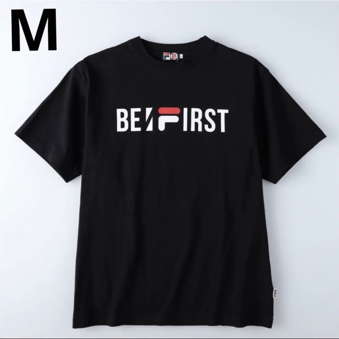 FILA(フィラ)のFILA×BE:FIRSTコラボTシャツ 黒 Ｍサイズ レディースのトップス(Tシャツ(半袖/袖なし))の商品写真