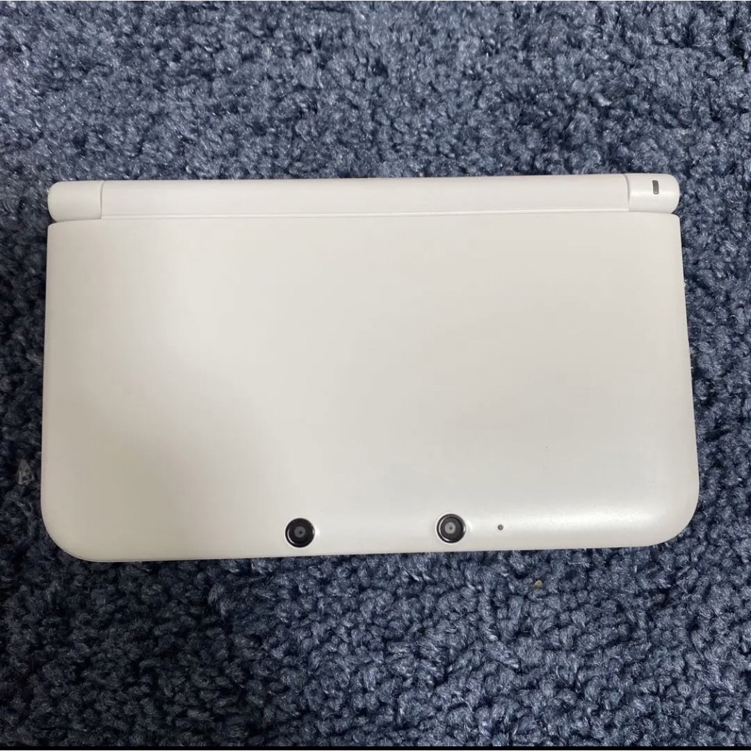 【美品】すぐ遊べる　ニンテンドー3DS LL 4