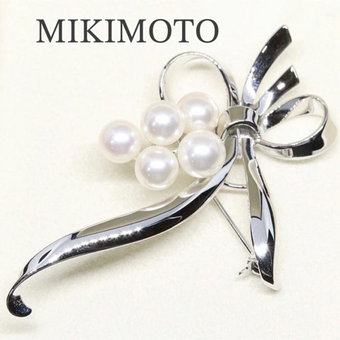 美品 ミキモト 5珠 リボン パールブローチ シルバー MIKIMOTO-