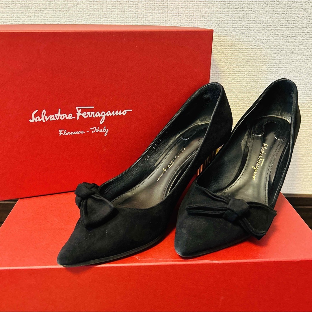 Ferragamo パンプス フラワーヒール 24.5cm-