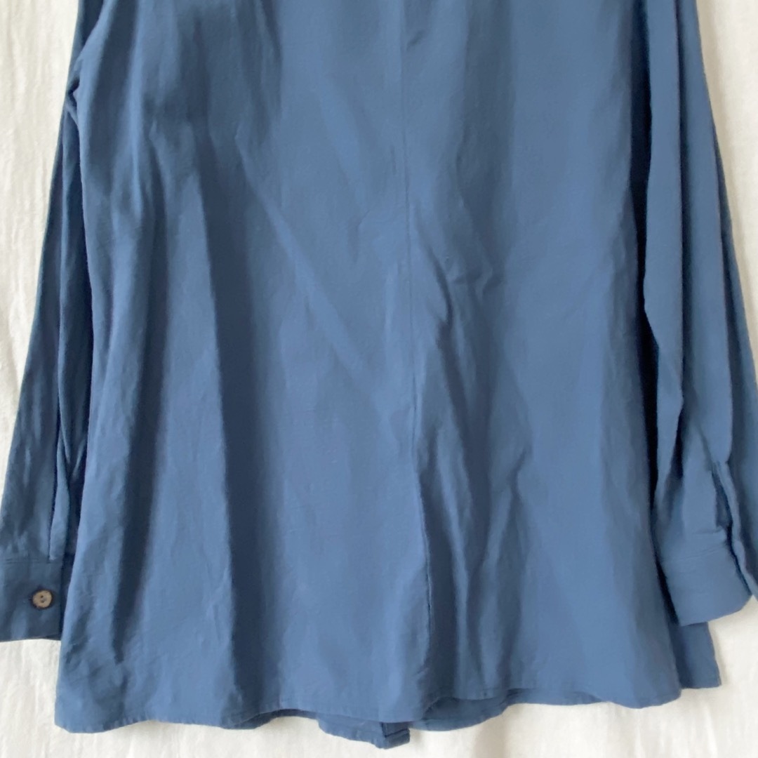 SHEIN シーイン　ブルー系　長袖　シャツ　トップス レディースのトップス(シャツ/ブラウス(長袖/七分))の商品写真