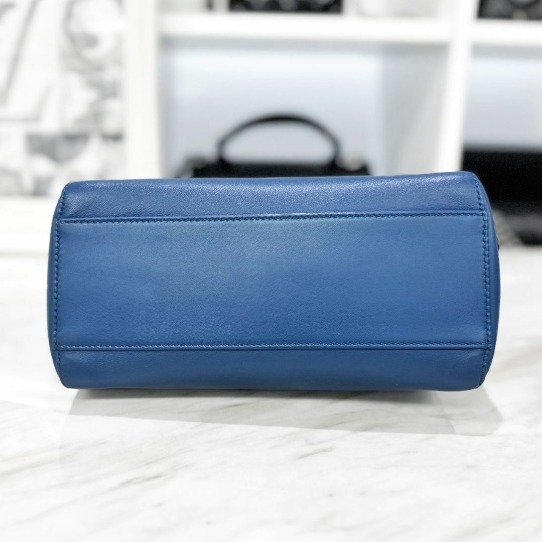 FENDI - 美品☆ フェンディ ミニ ピーカブー 青 2way FENDI - 美品☆ フェンディ ミニ ピーカブー 青 2way