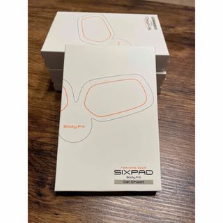 シックスパッド(SIXPAD)の【トイプル様専用】SIXPAD シックスパッド 正規品ジェルシート　未使用(トレーニング用品)