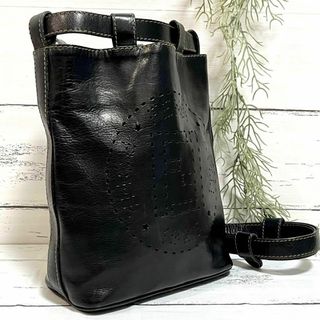 FENDI - 【極美品】FENDI フェンディ ショルダーバッグ リュックサック