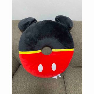 ディズニー(Disney)の【再再値下げ】ミッキーマウス　ドーナツクッション(クッション)