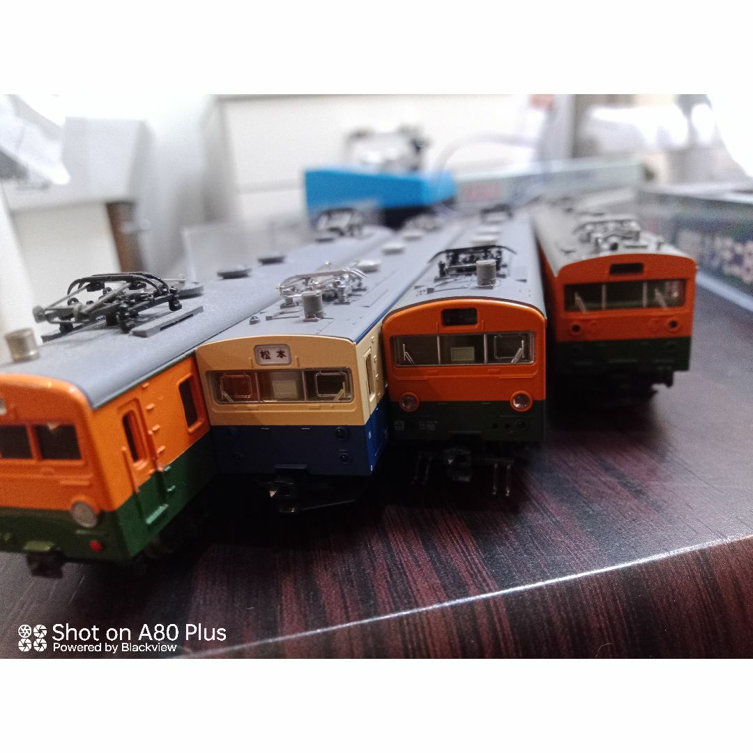 Micro ACE(マイクロエース)のN ゲージカトー 、マイクロ 郵便車4両セット エンタメ/ホビーのおもちゃ/ぬいぐるみ(鉄道模型)の商品写真
