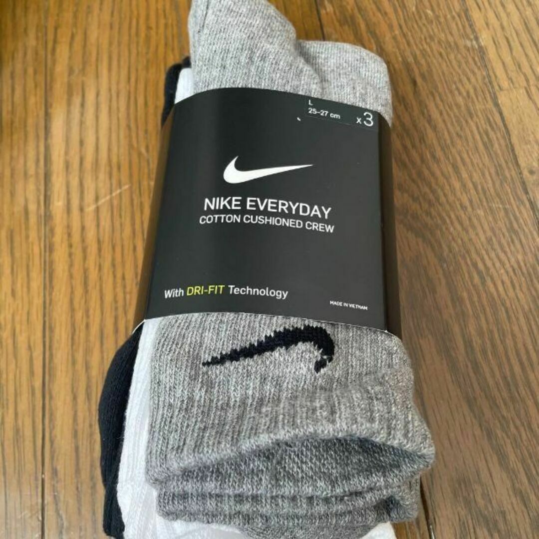 NIKE(ナイキ)のナイキ　クルーソックス3P マルチ 3色25〜27cm❗️ メンズのレッグウェア(ソックス)の商品写真