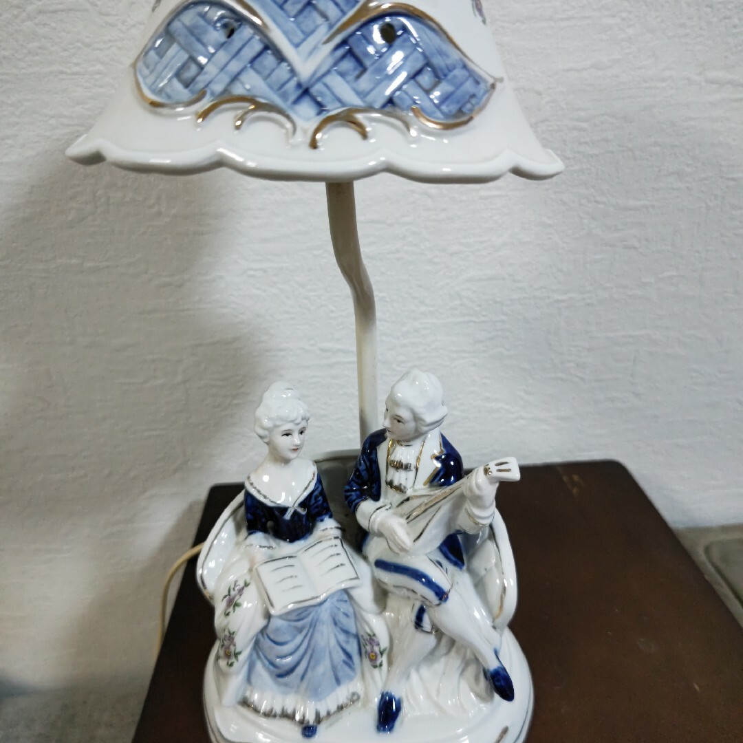 加藤工芸 陶器製西洋人形テーブルランプ スタンドライトアンティーク 