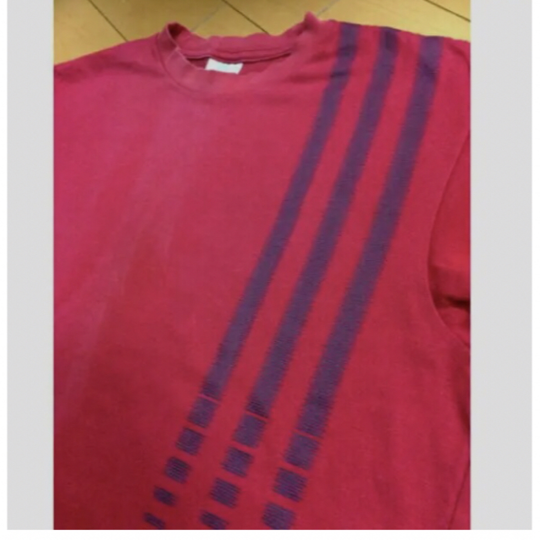 adidas(アディダス)のadidas3ラインレッドコットンT メンズのトップス(Tシャツ/カットソー(半袖/袖なし))の商品写真