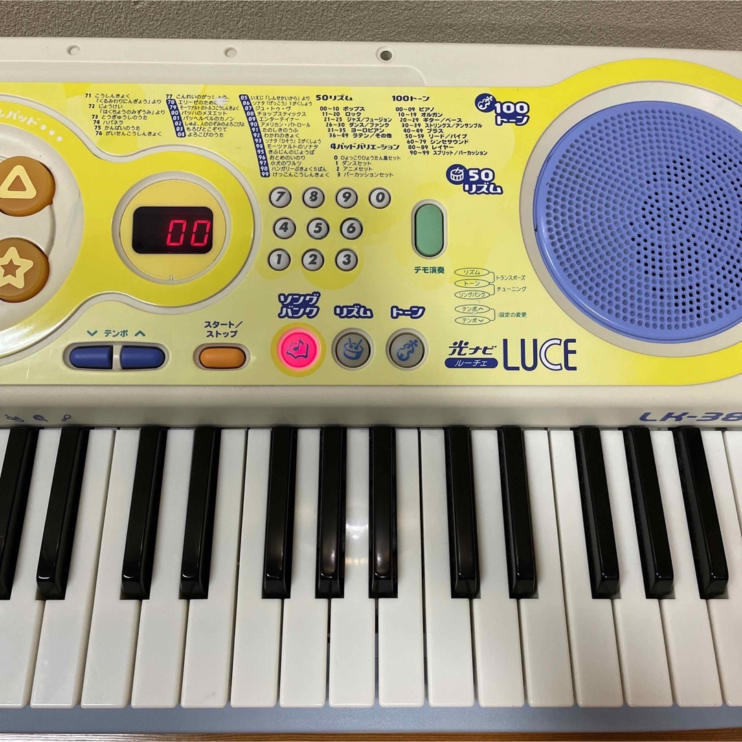 CASIO(カシオ)のCASIO カシオ　電子ピアノ　キーボード　LK-38 楽器の鍵盤楽器(電子ピアノ)の商品写真