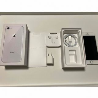 アップル(Apple)の【SIMロック解除済】iPhone8 64GB シルバー　本体＋付属品(スマートフォン本体)